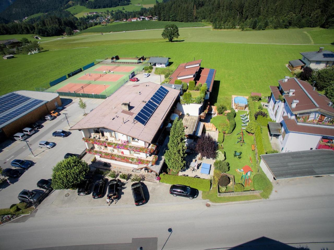 Angerer Alpine Suiten Und Familienappartements Tirol Reith im Alpbachtal Exterior photo